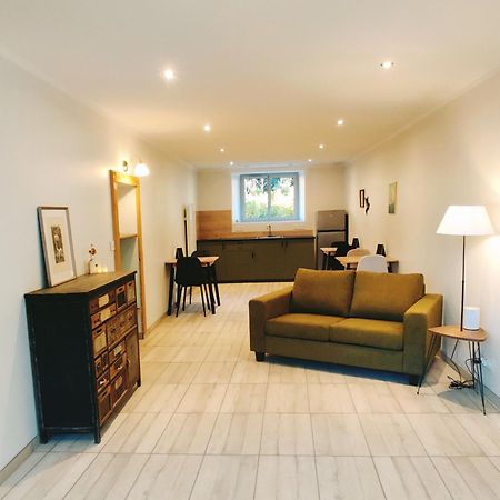 Au Coin Du Chemin Hotell Chambéry Eksteriør bilde
